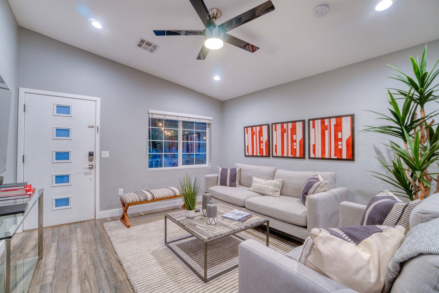 5BR Villa w/ Heated Pool, Old Town, Bikes & Hiking