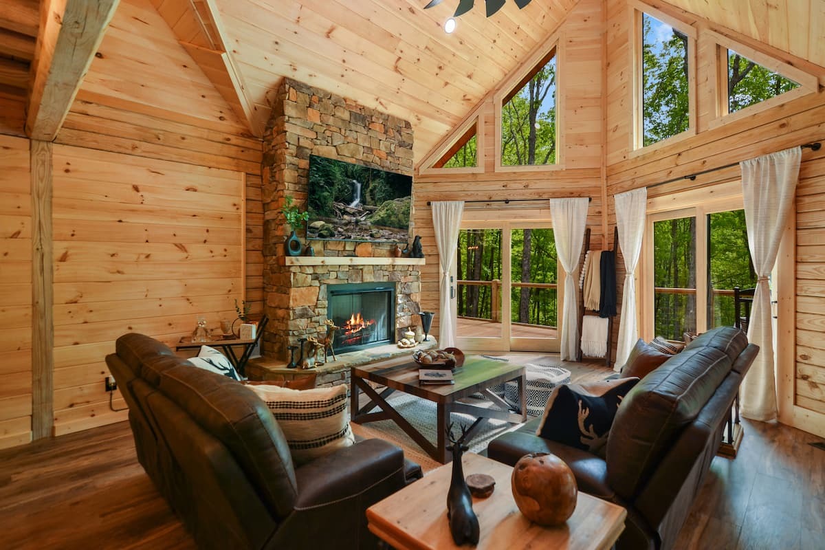 Tipsy Bear Cabin