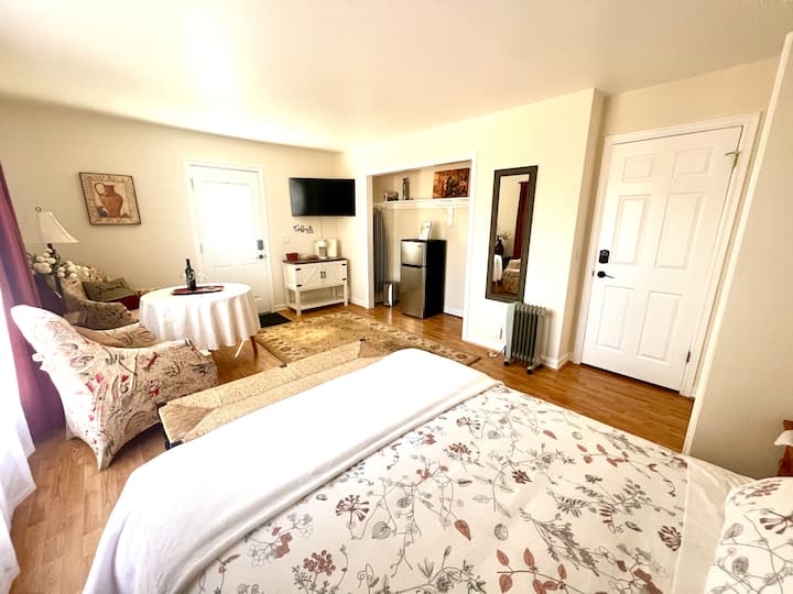 Hobby Horse Wine Retreat