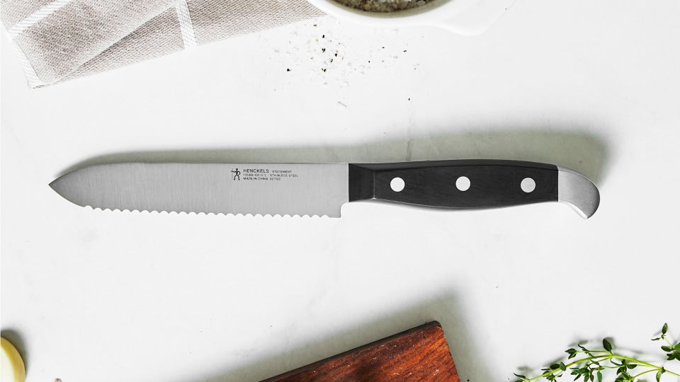 HENCKELS Statement 15-Piece Kitchen Knife Set, Chef's Knife, Steak Knives, Light Brown Block