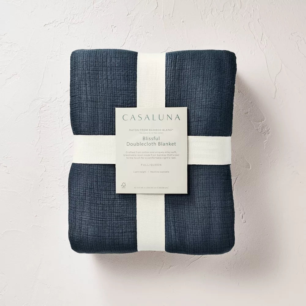 Bamboo Matelassé Blanket - From Where -