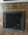 UniFlame Single Panel Olde World Iron Finish Screen
