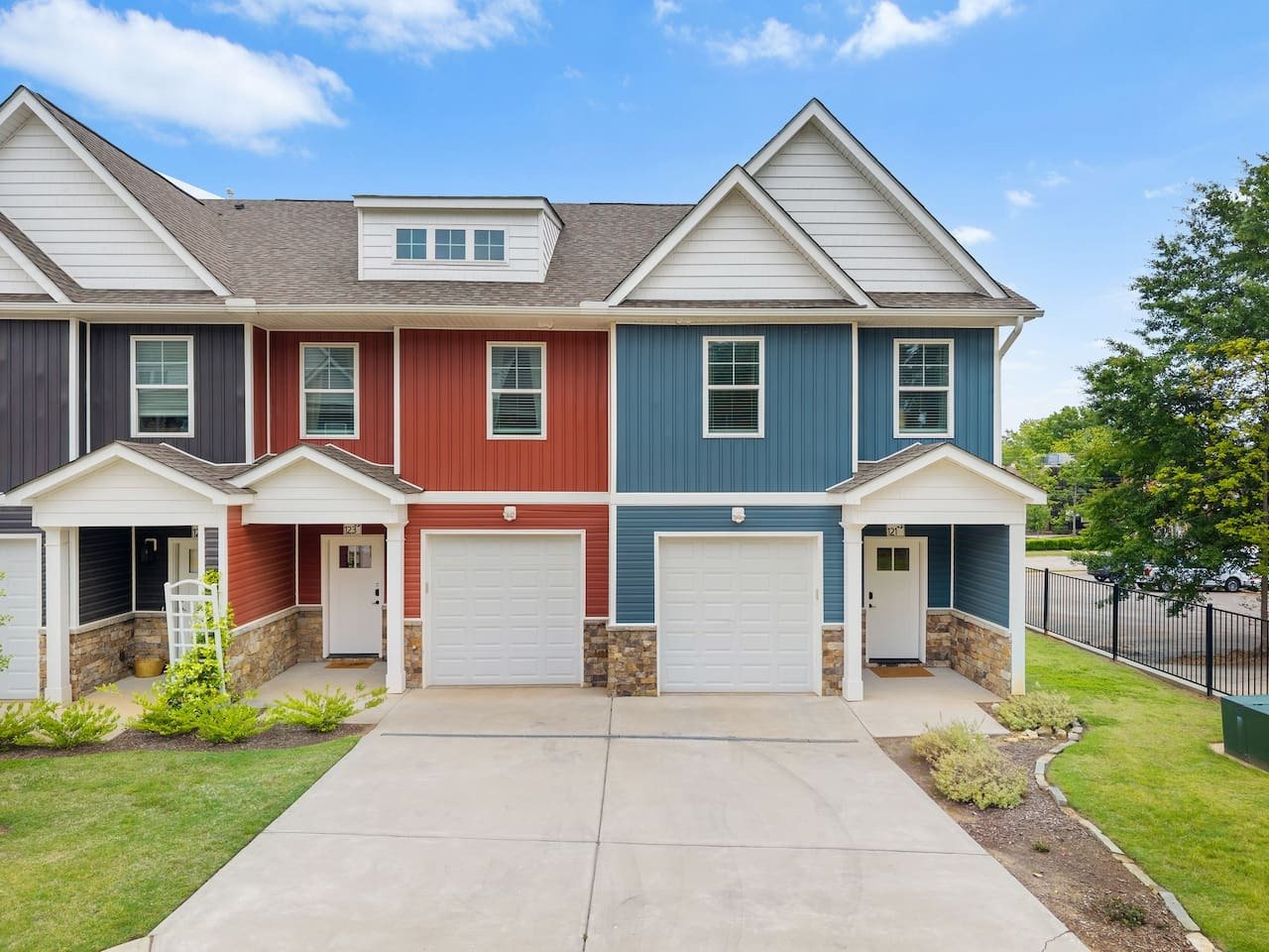 2 New Townhomes | 2024 Spartanburg Stay for 9