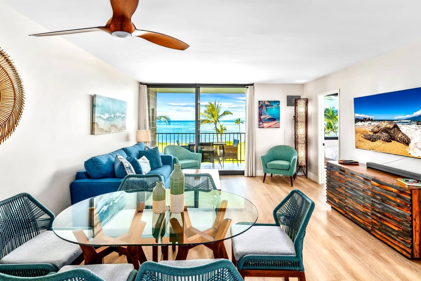 2/2 Modern & Elegant Penthouse Oceanfront Vistas