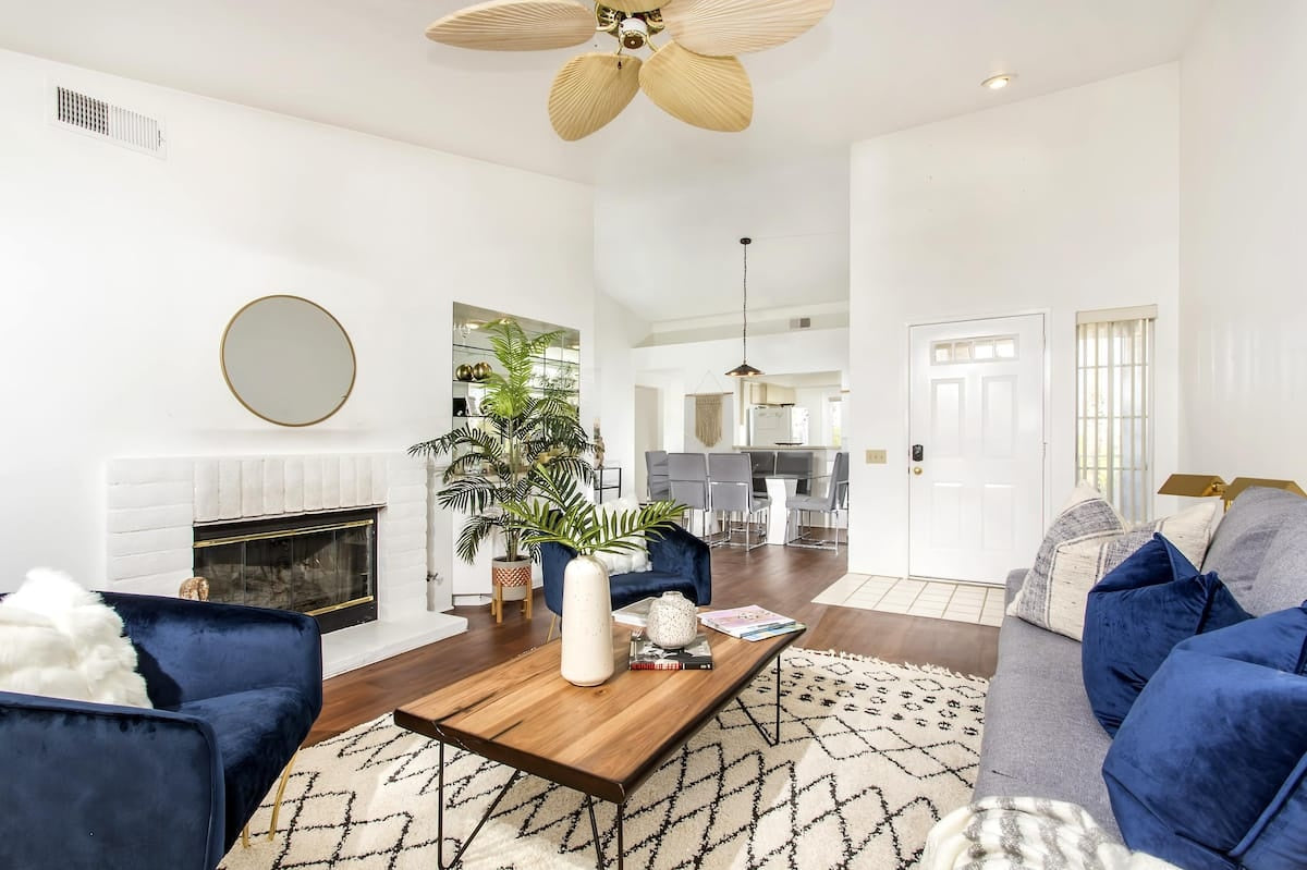 Beautiful Palm Desert Oasis - GETAWAY!