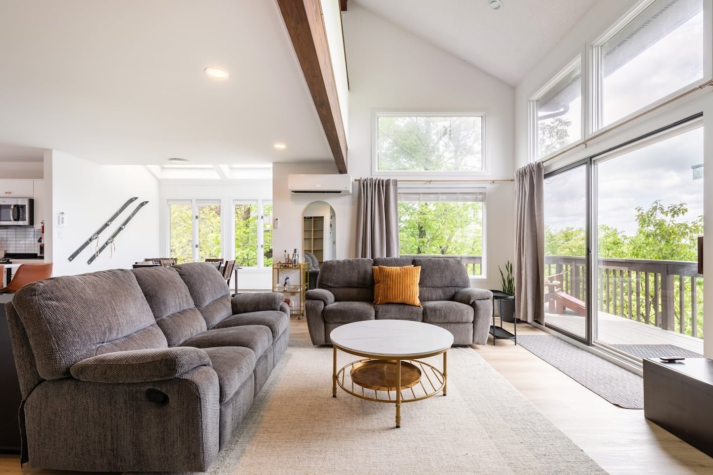 Best View in Poconos! | Comm Indoor Heated Pool AC