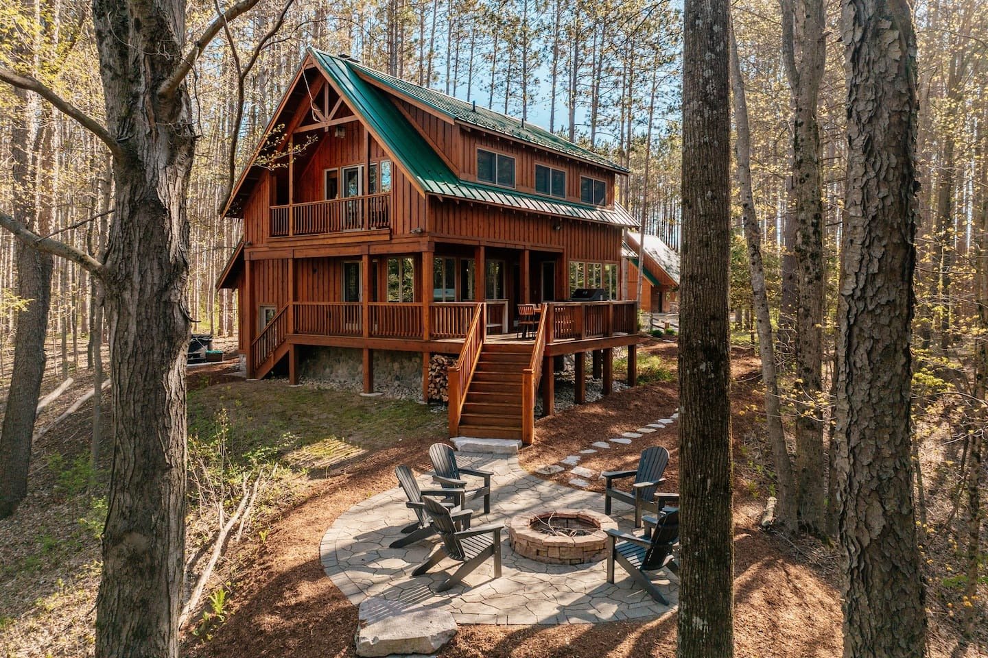 The Cabin on Pine Ridge