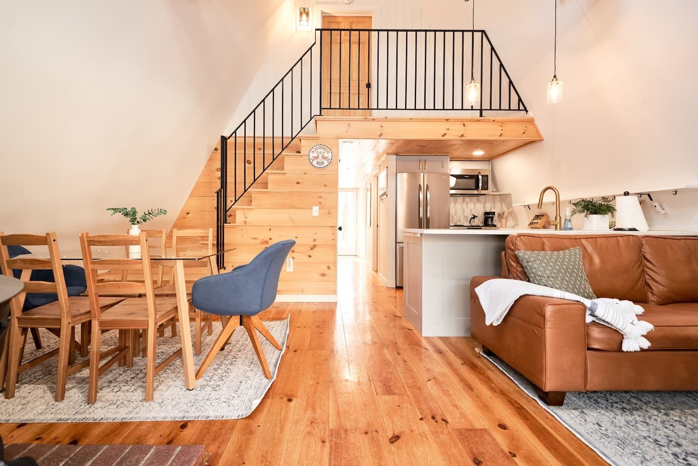 Black River A-Frame | Fire Pit, Fenced Yard, BBQ