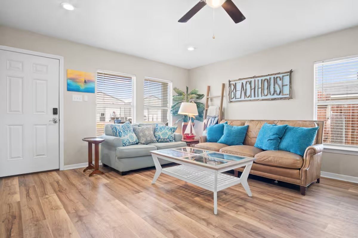 Byer Bayhouse