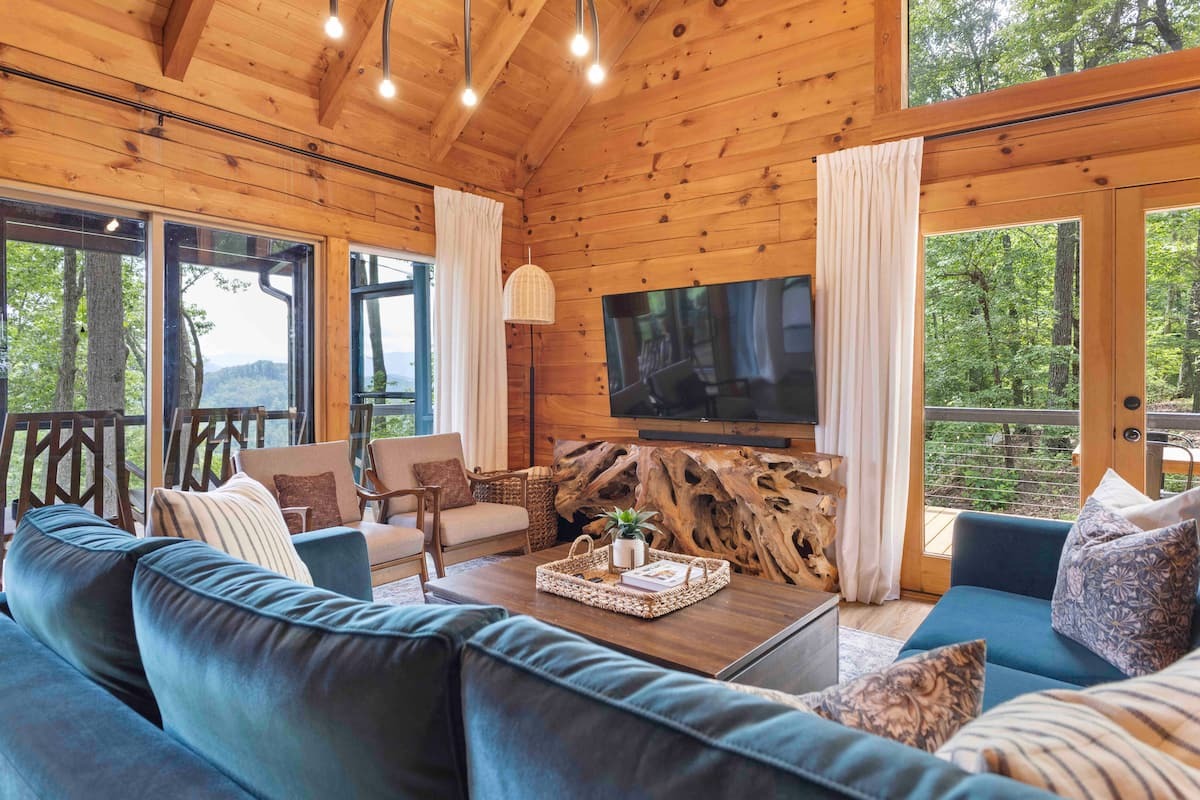 Foxglove Lodge