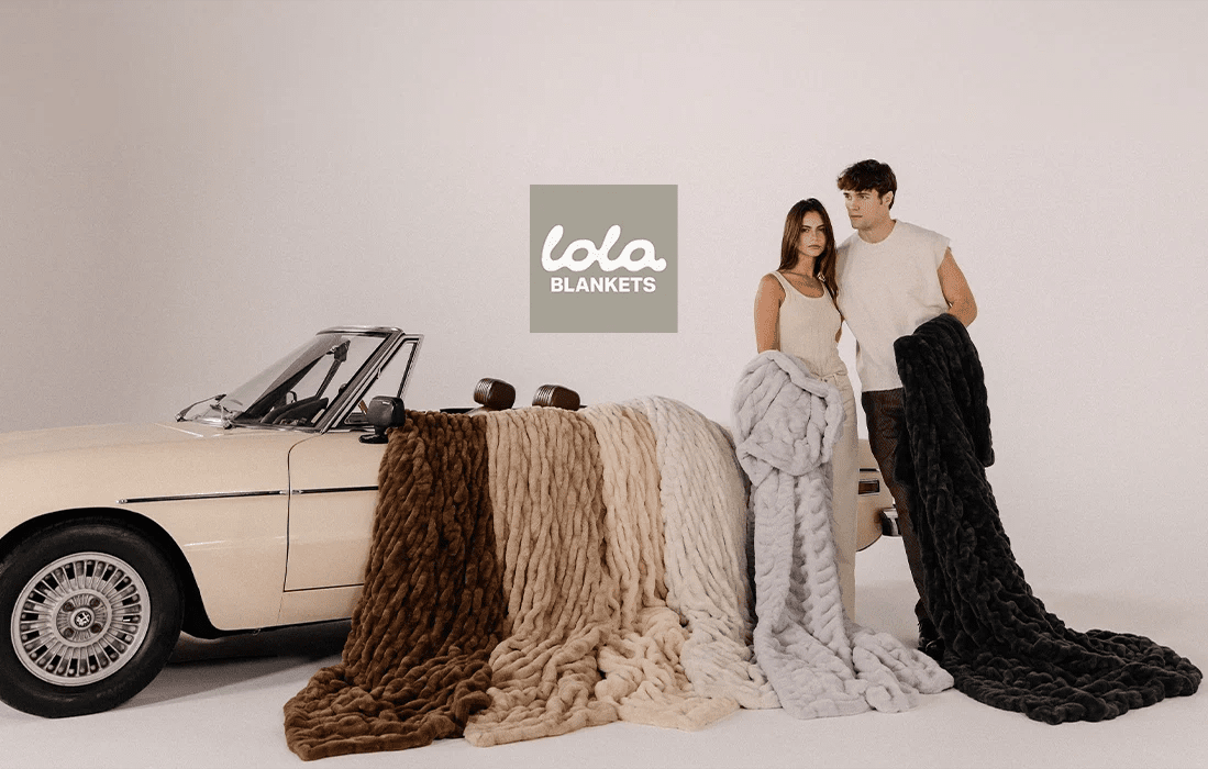 Lola Blankets