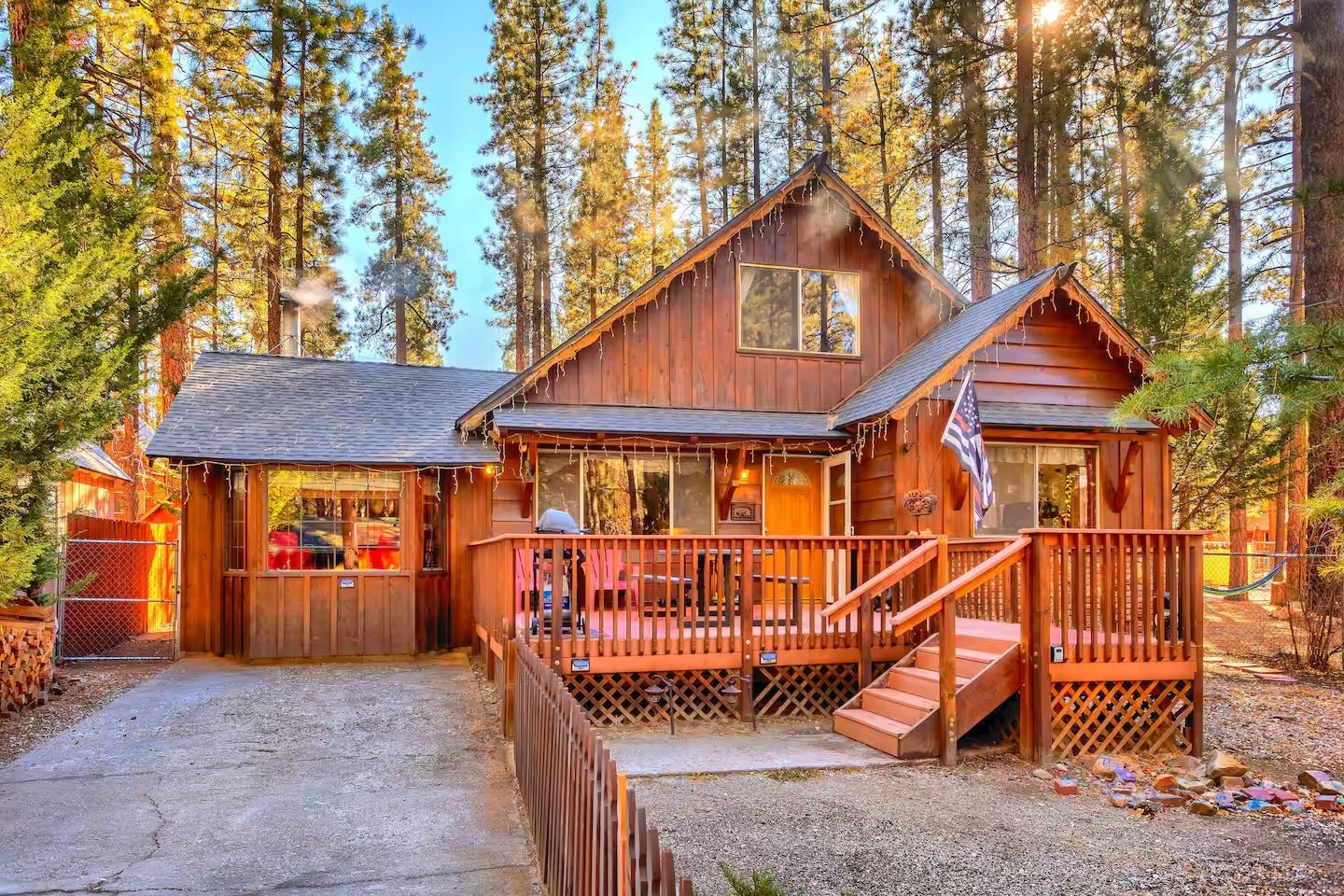 Retro Cabin, Spa, Pool Table, Arcade, Dog Friendly
