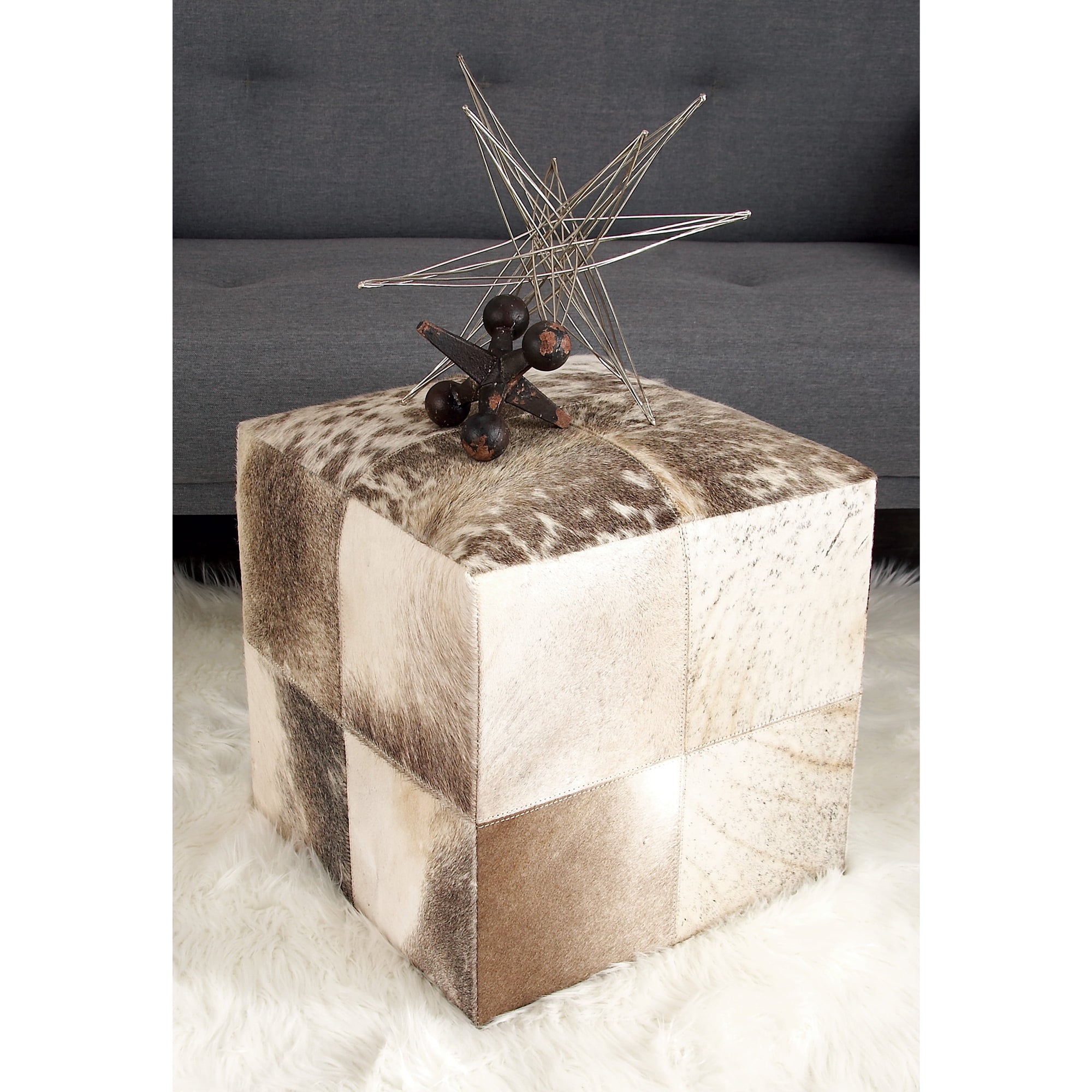 Decmode 16" x 16" Gray Leather Handmade Cowhide Ottoman with Patchwork Pattern, 1-Piece