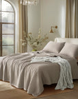 Minimalist King Quilt Set