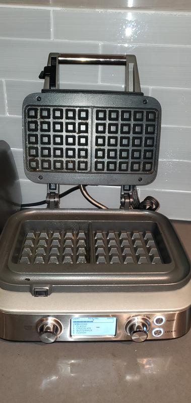 the Smart Waffle™ Pro 2 Slice