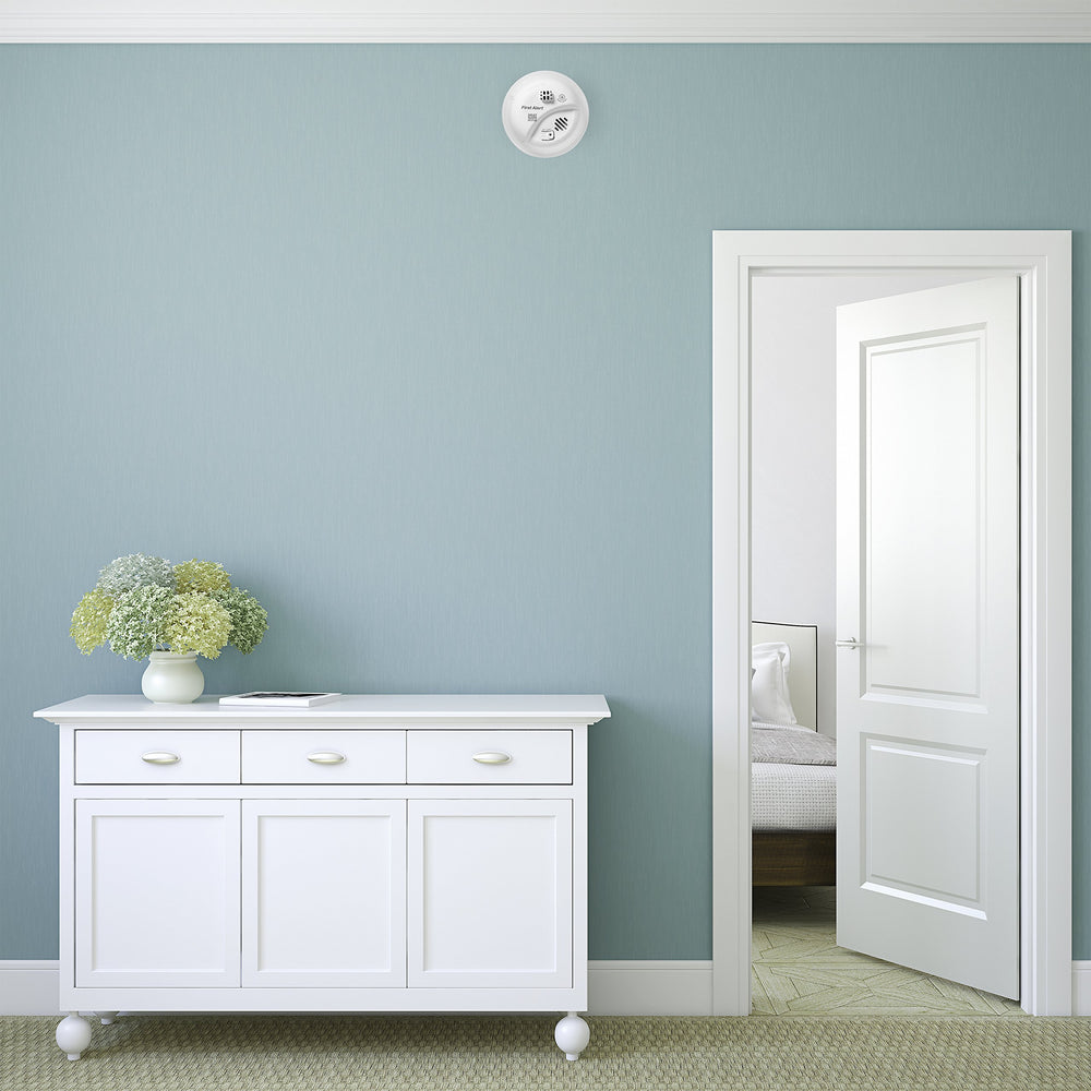 First Alert Hardwired Heat Alarm with Battery Backup