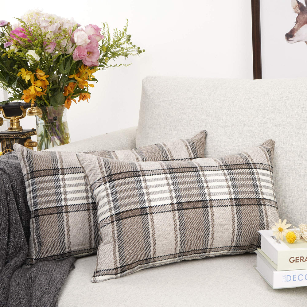 Plaid Throw Pillowcase (Set of 2)