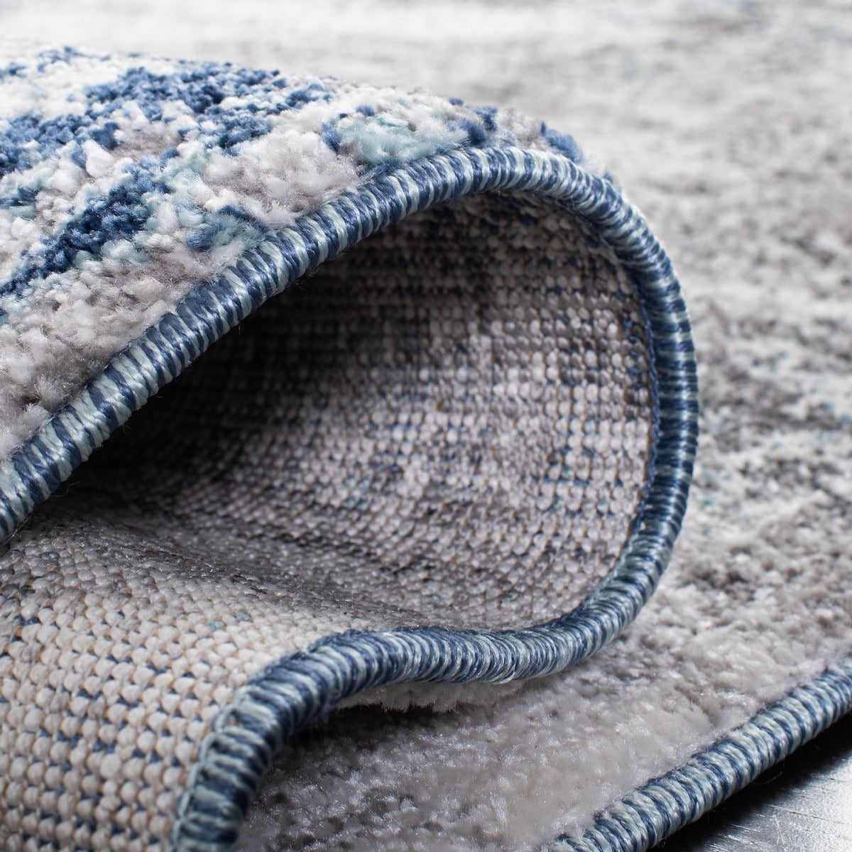Aston Vogue Fashion Rug