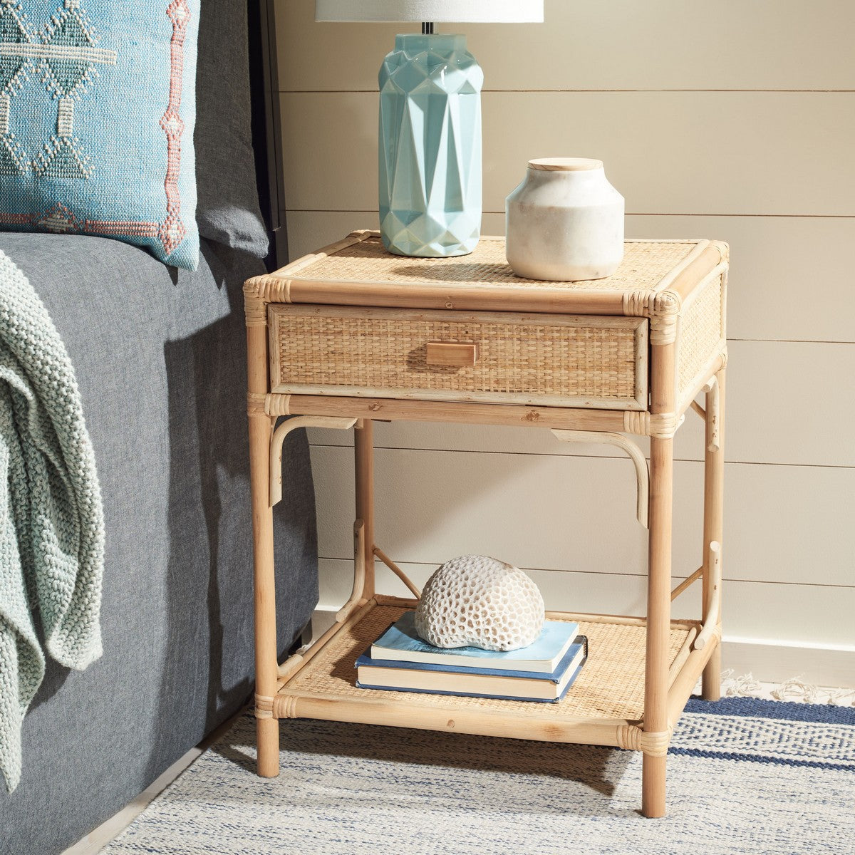 Roya 1 Drawer 1 Shelf Nightstand- NST4005A