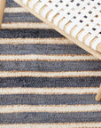 https://shop.safavieh.com/area-rugs/product/striped-kilim-rug/stk318h-4.html