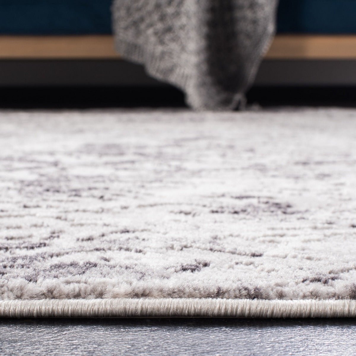 Amelia Modern Living Rug - From Where Finds - 