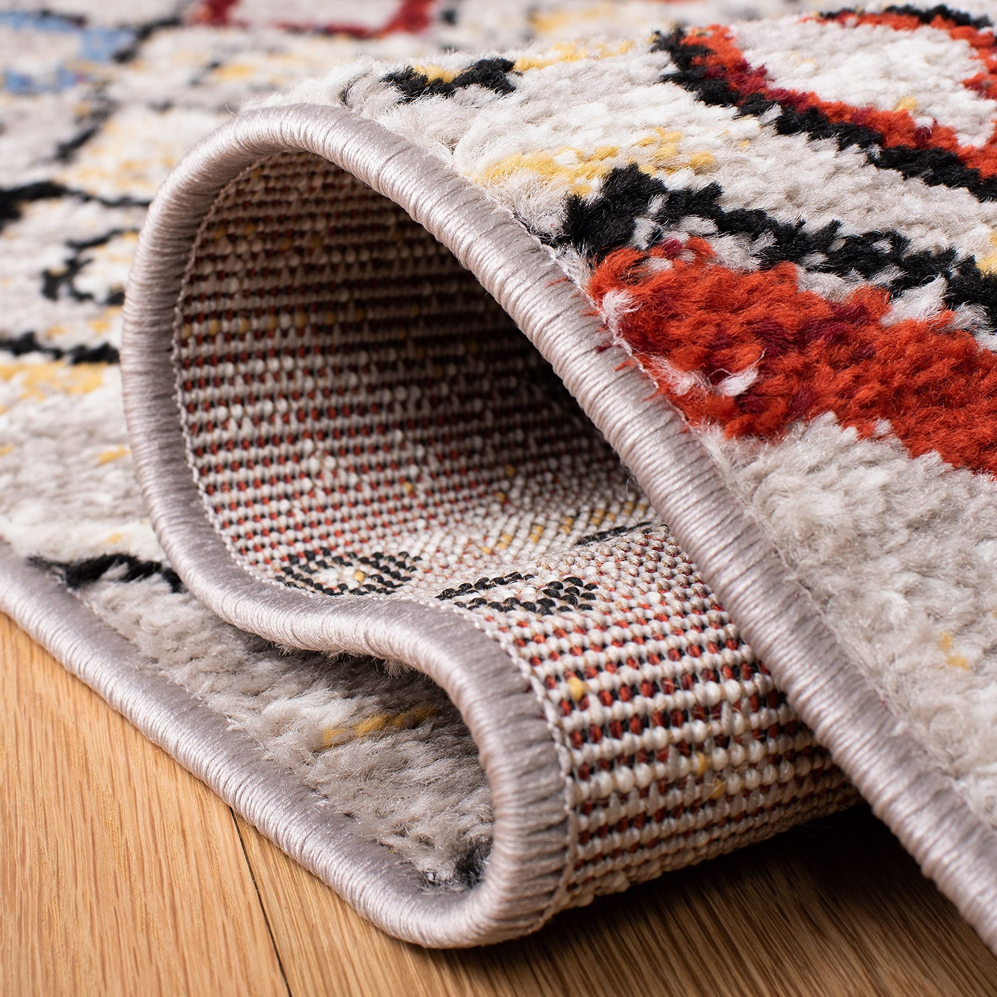 Amsterdam Collection 4'x6' Accent Rug - From Where - 