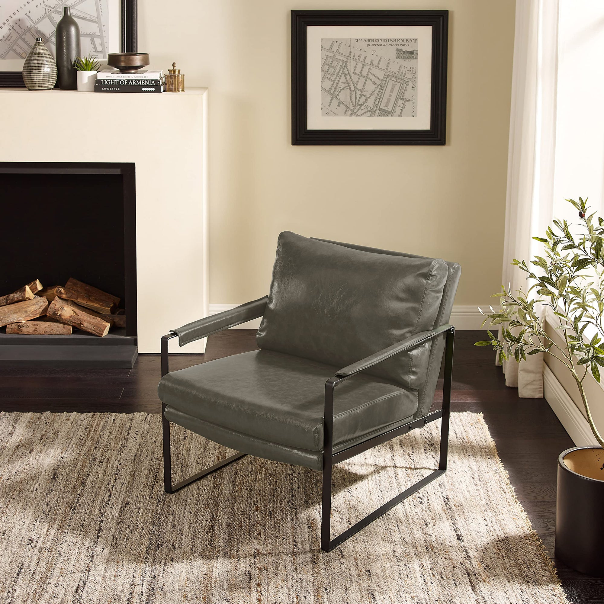 Armchair with Black Metal Legs - From Where - 