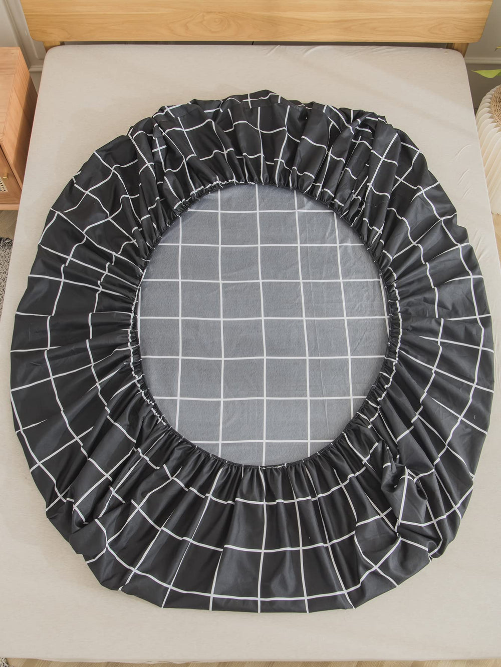 Black Grid Fitted Sheet - From Where - 