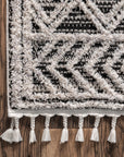 Shaggy Lattice Tassel Rug | Grey