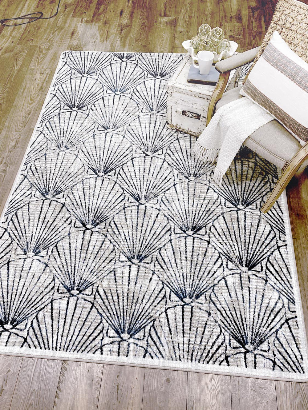 Deco Shells – Natural Rug - From Where Finds - 