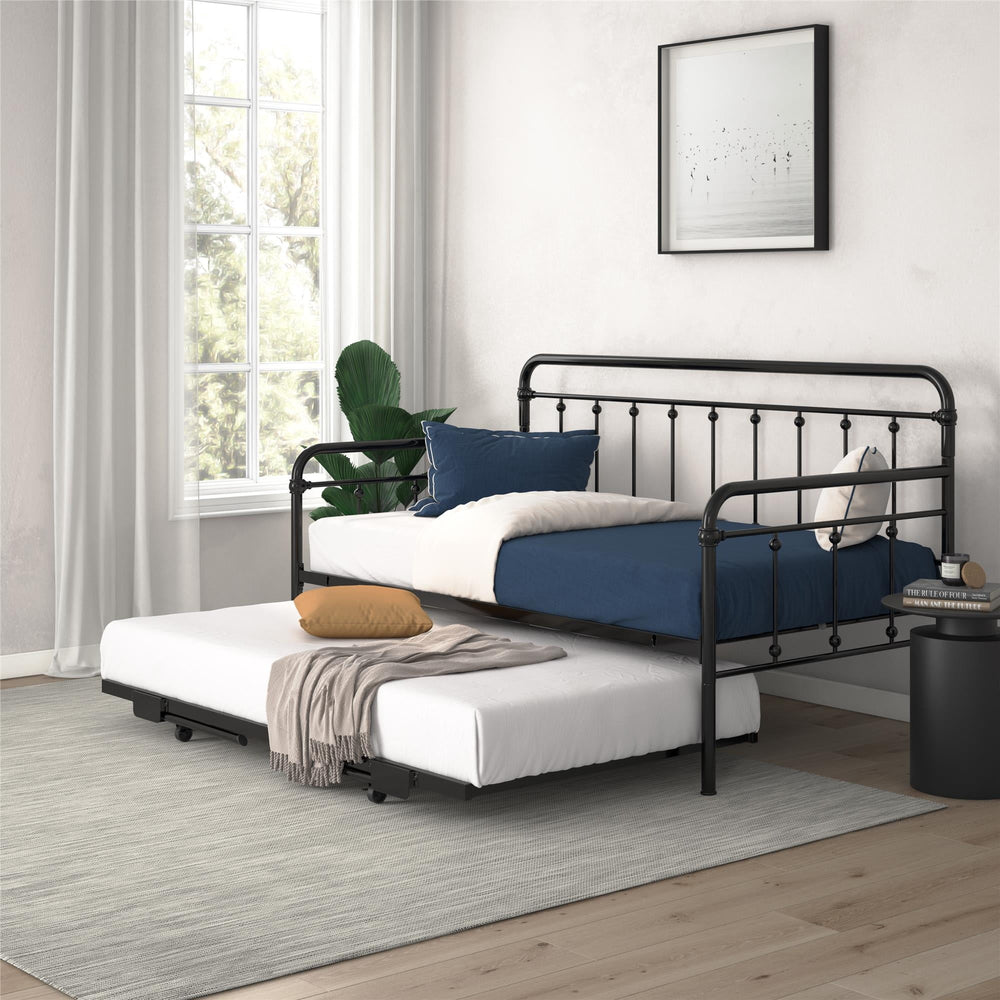 Metal Daybed with Pop Up Trundle Bed