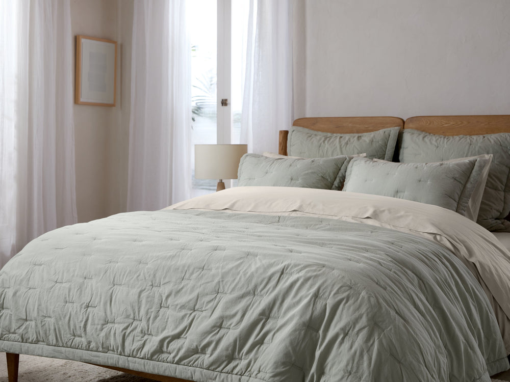 Essential Cotton Quilt - From Where -