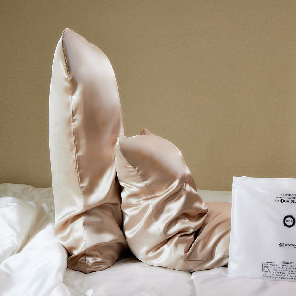 Hydrating Mulberry Silk Pillowcase - From Where Finds - 