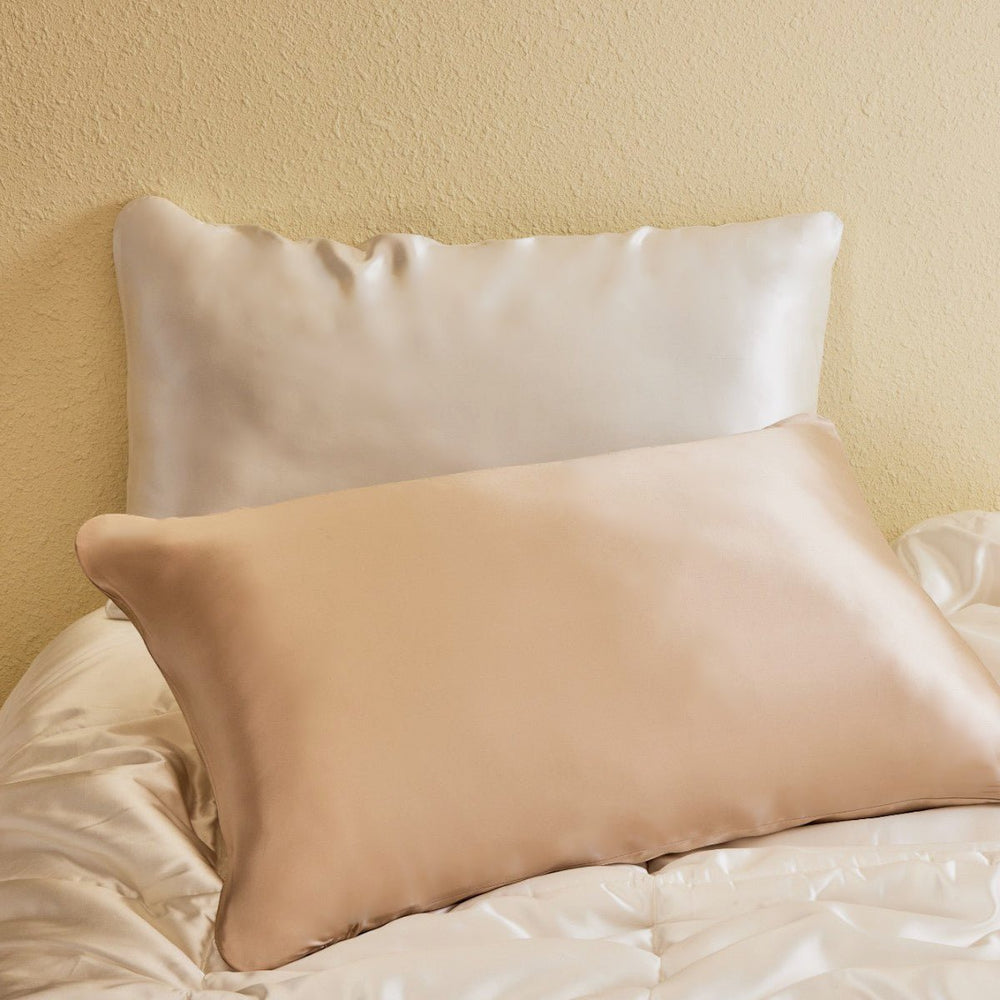 Hydrating Mulberry Silk Pillowcase - From Where Finds - 
