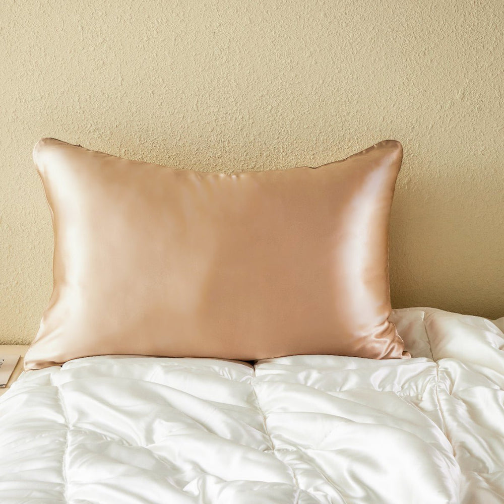 Hydrating Mulberry Silk Pillowcase - From Where Finds - 
