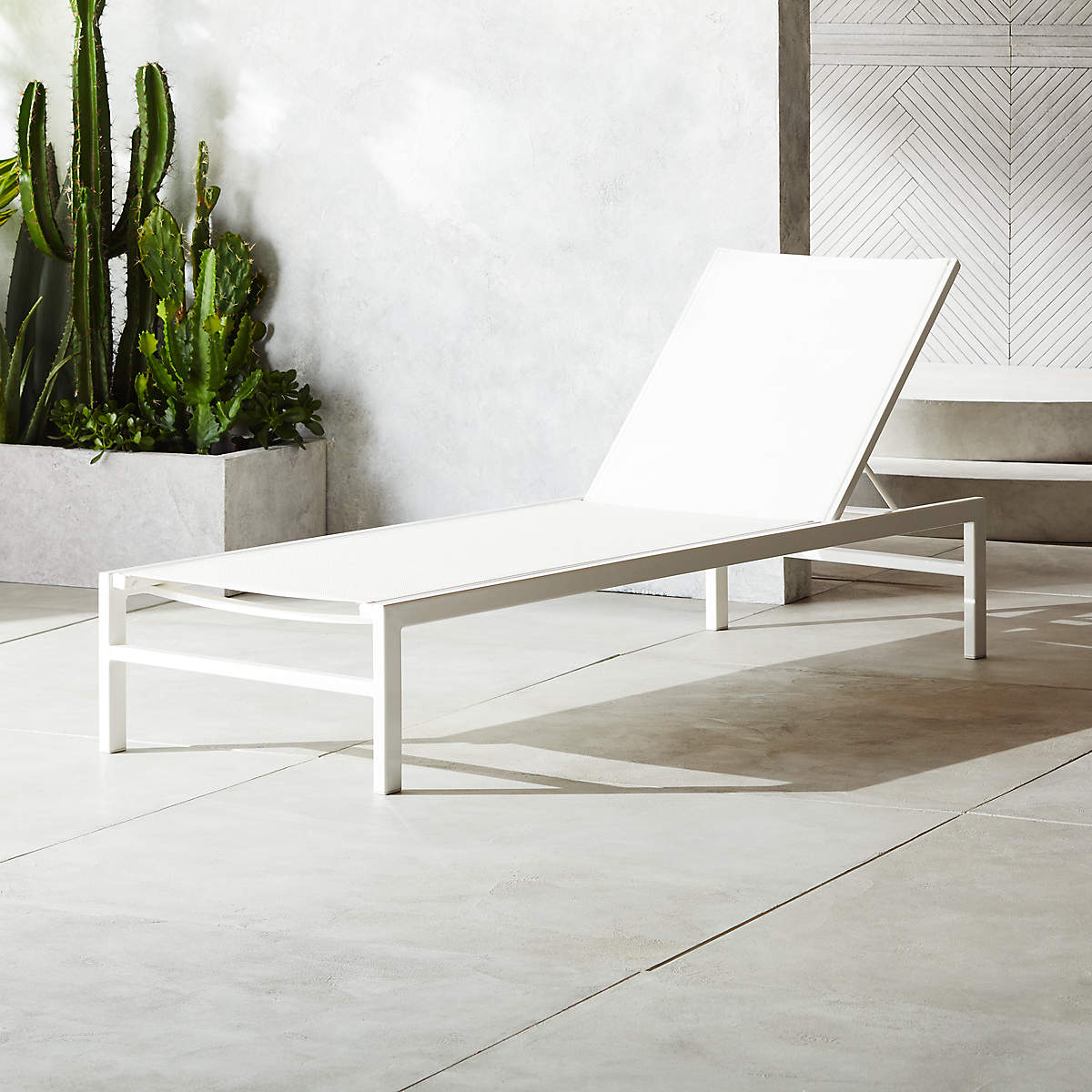 Idle White Sun Lounger (Set of 2) - From Where - 