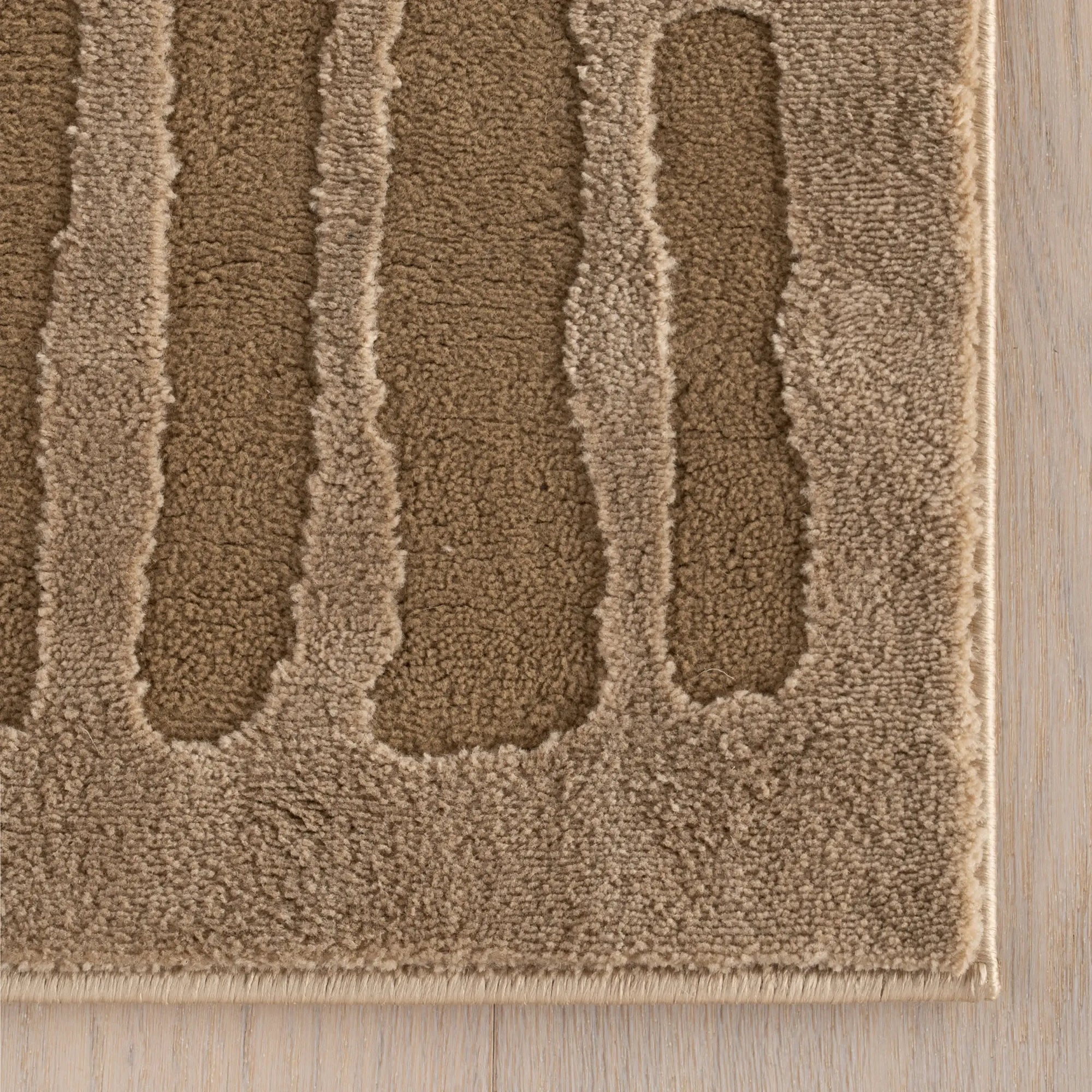 Summit Plush Textured Washable Rug