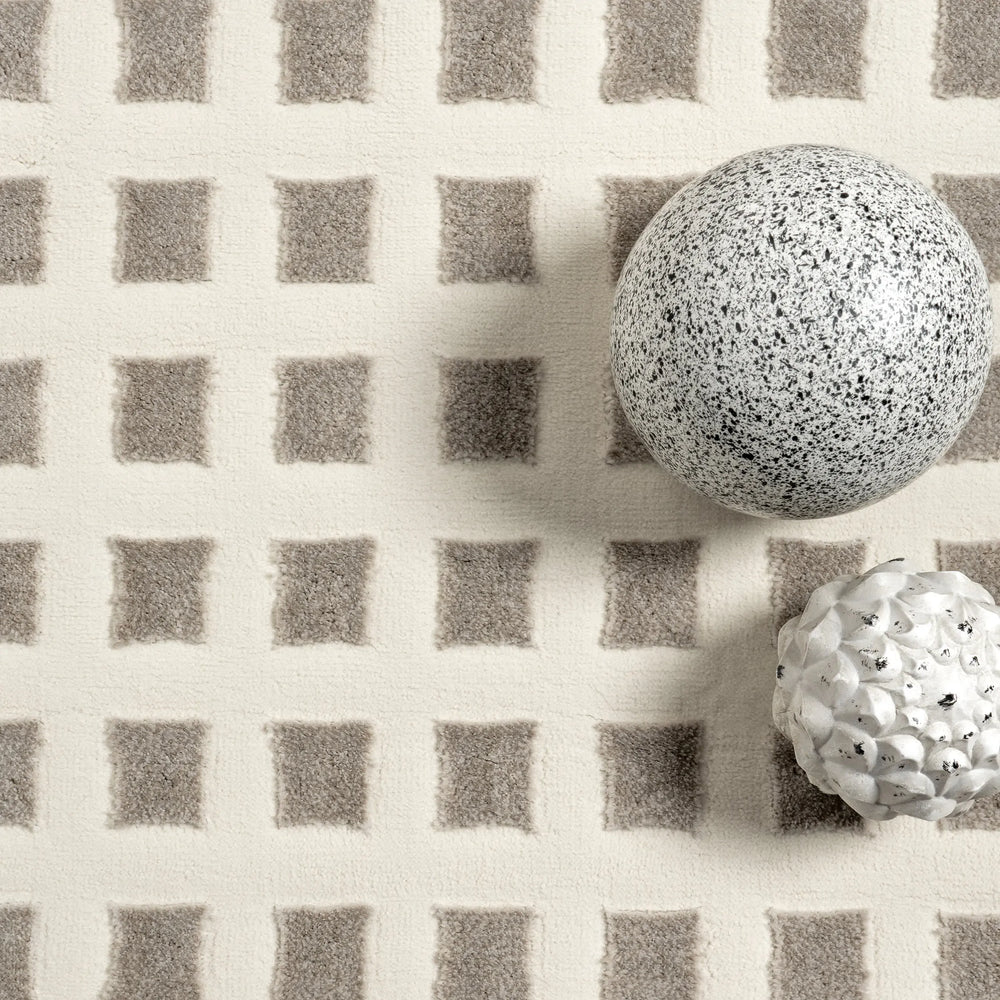 Lambertville Plush Textured Washable Rug