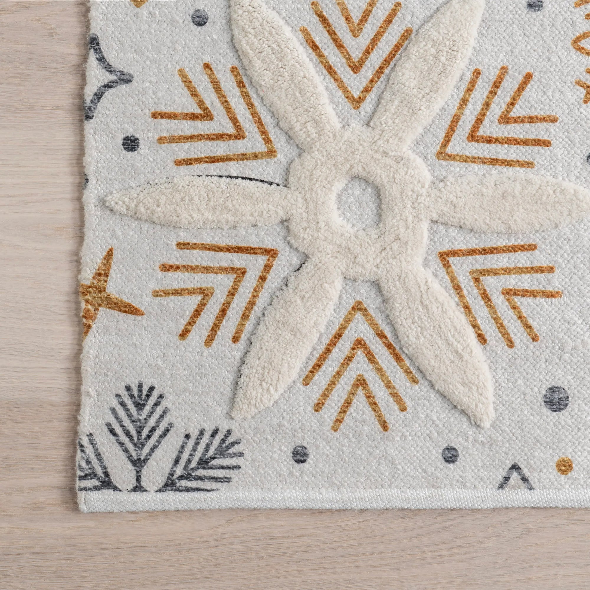 Eudora Snowflake Rug