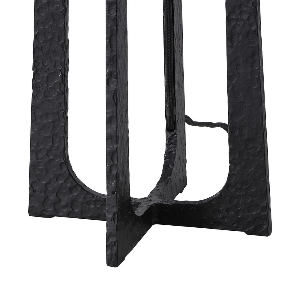 Pollyanna Metal Base Table Lamp