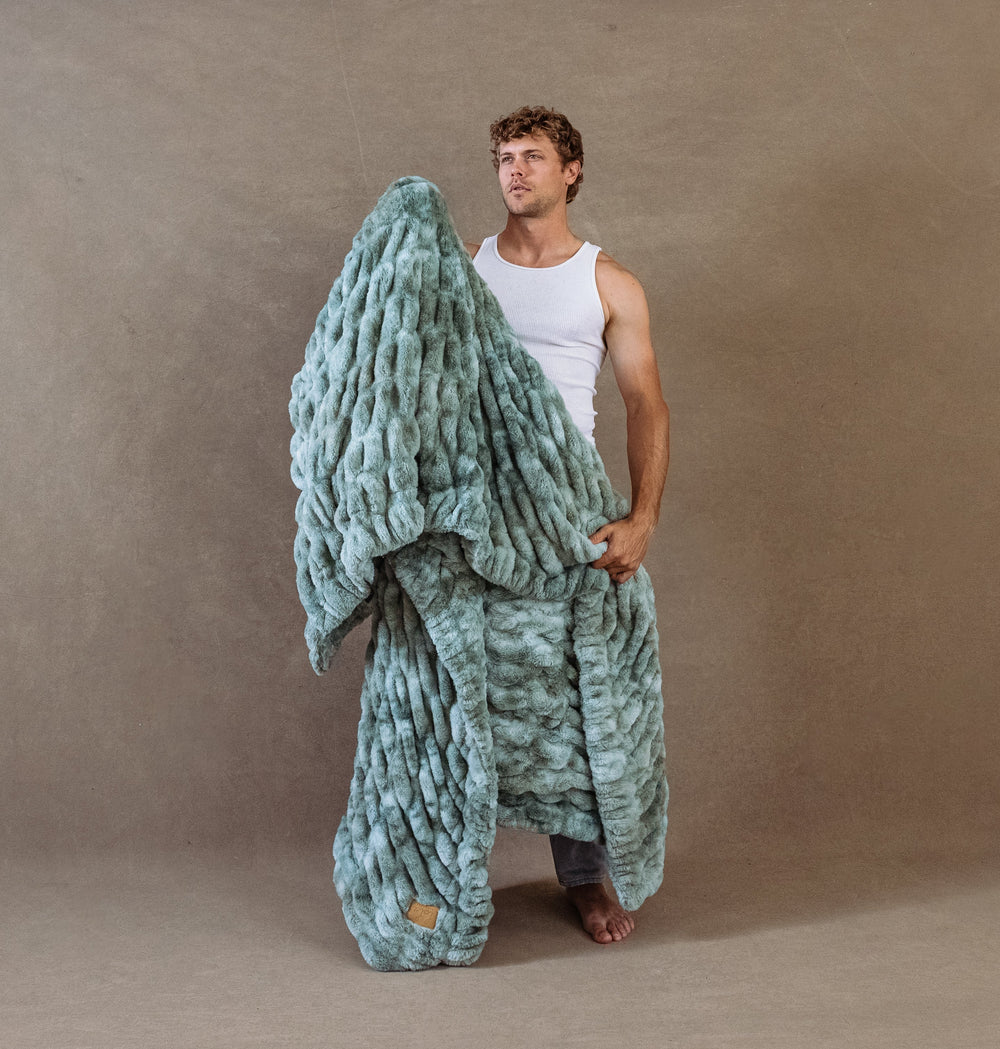 Lily Pad Faux Fur Throw Blanket - From Where Finds - 