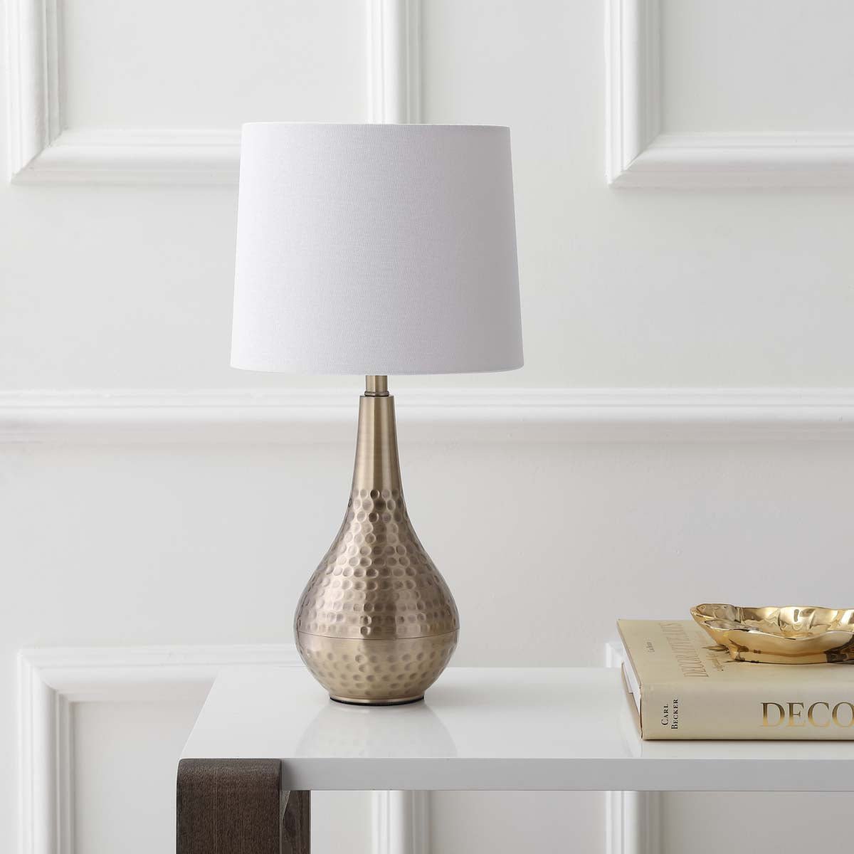 Medford Table Lamp | Safavieh - TBL4082 - From Where - 