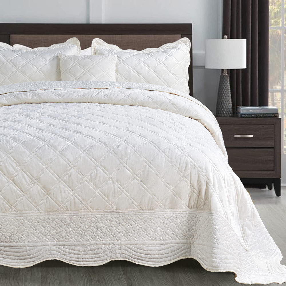 Microplush 4 - Piece Bedding Set - From Where - 