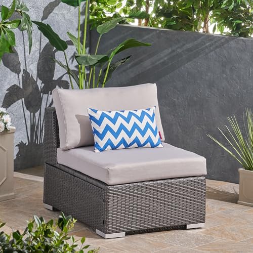 Modern Wicker Chaise Lounge - From Where - 