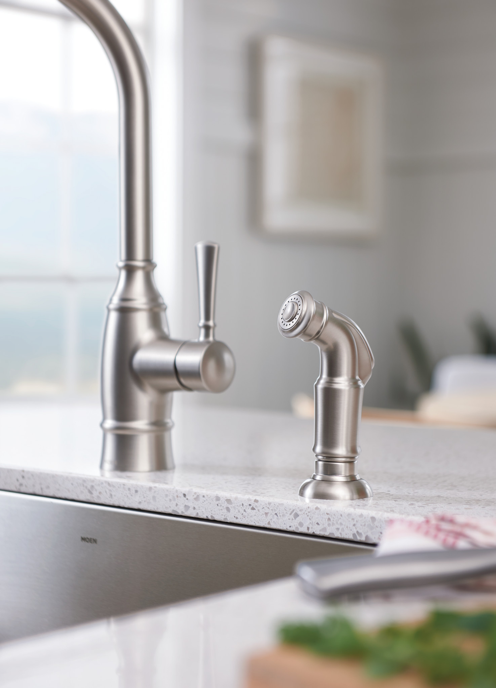Noell One - Handle Kitchen Faucet - From Where Finds - 
