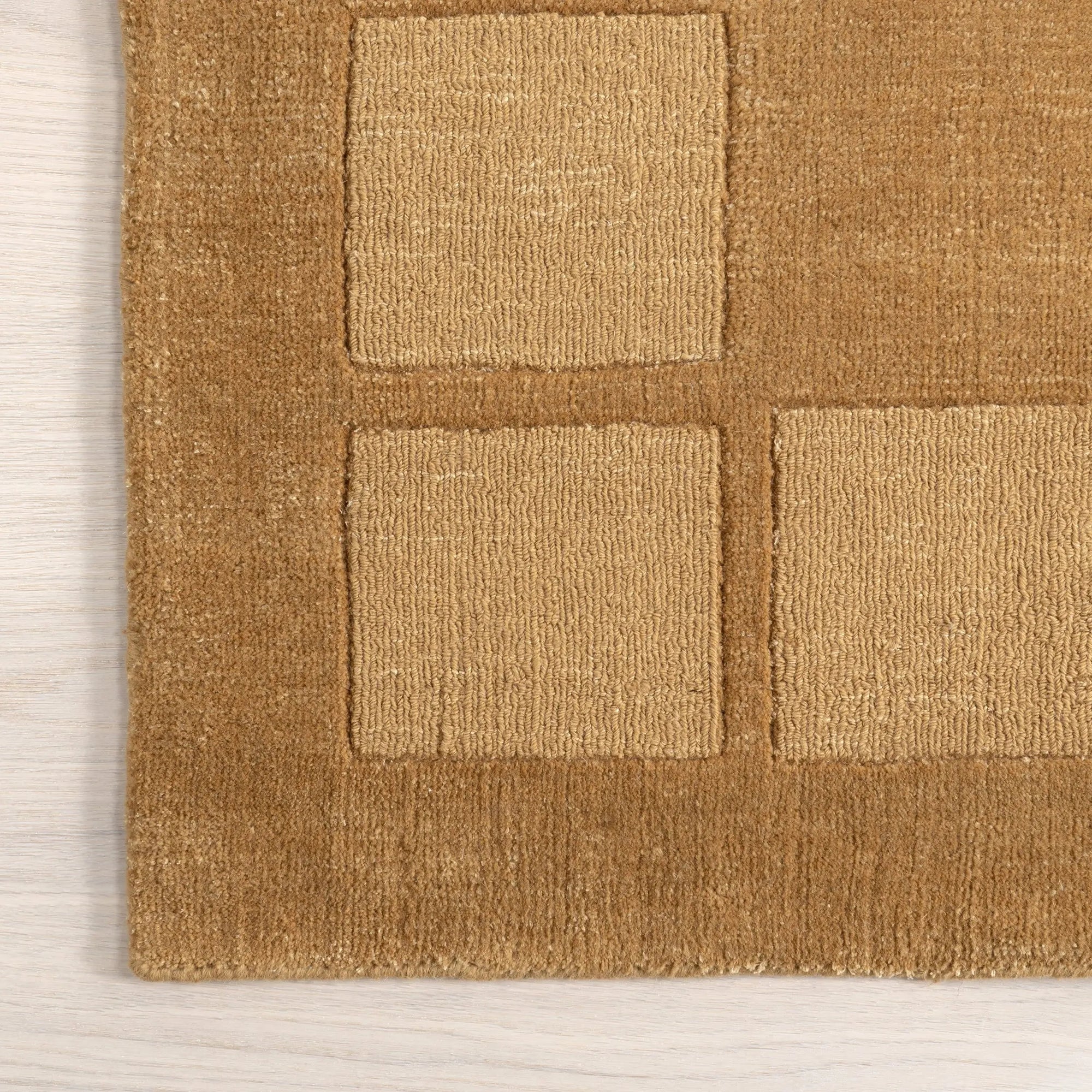 Petra High - Low Wool - Blend Rug - From Where Finds - 