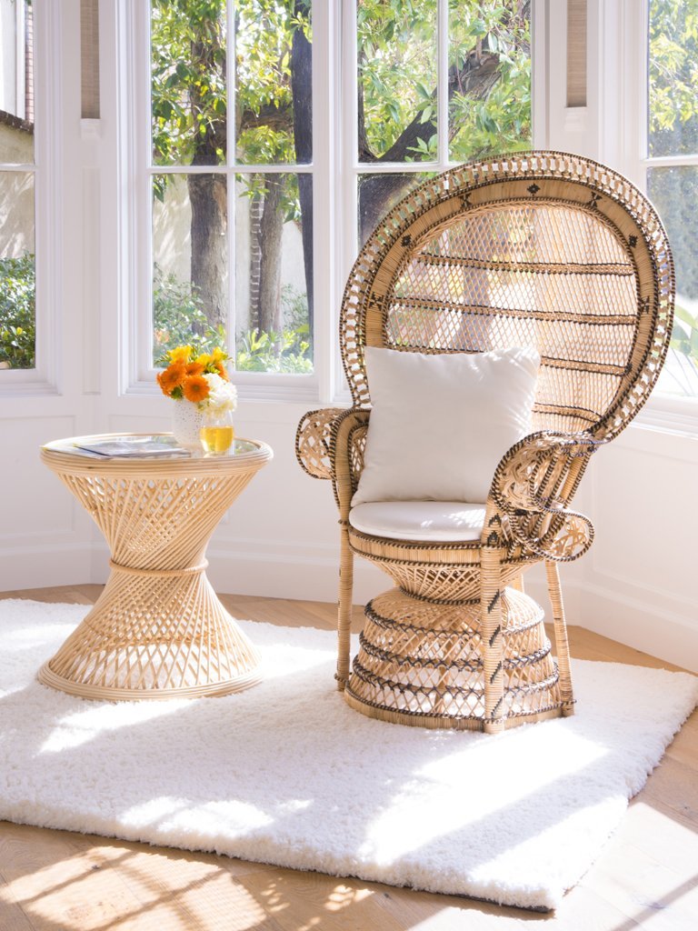 Retro Peacock Chair in Rattan - From Where - 