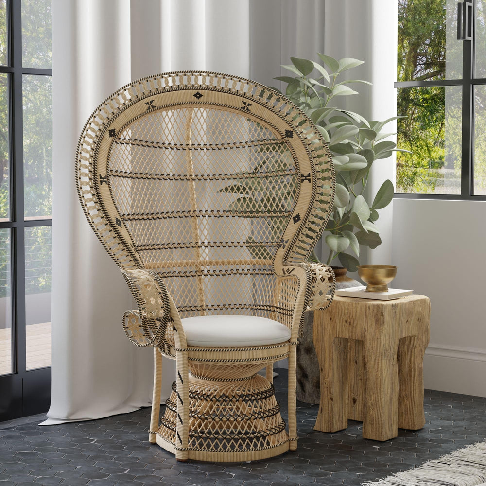Retro Peacock Chair in Rattan - From Where - 