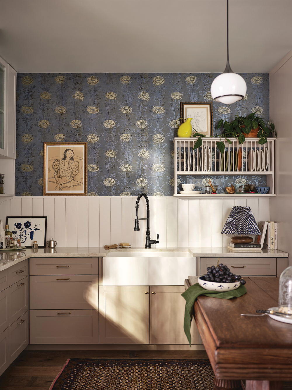 Weymouth One-Handle Pre-Rinse Spring Pulldown Kitchen Faucet