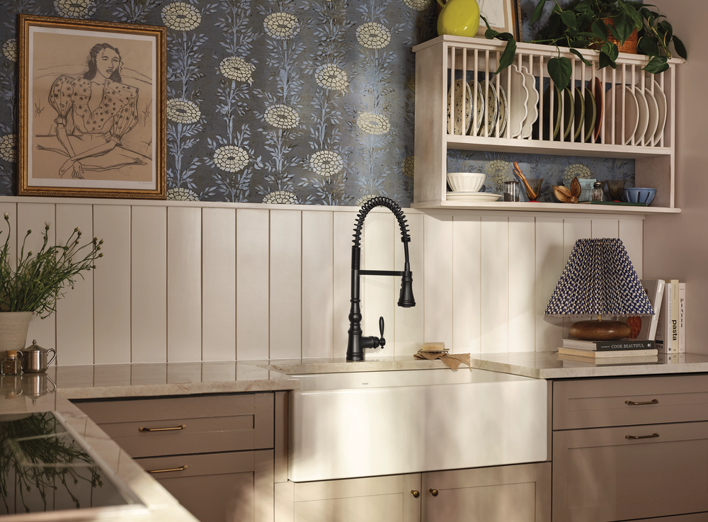 Weymouth One-Handle Pre-Rinse Spring Pulldown Kitchen Faucet